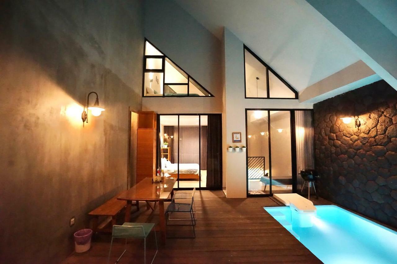 The Cendana Villa'S Бату Екстериор снимка