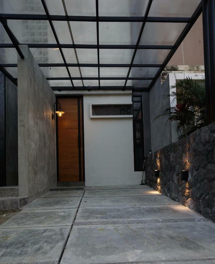 The Cendana Villa'S Бату Екстериор снимка